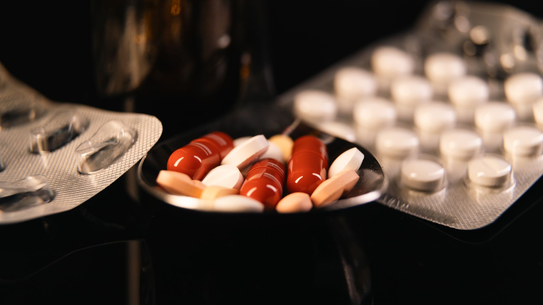 Plaquettes de comprimés de cortisone et de corticoïdes