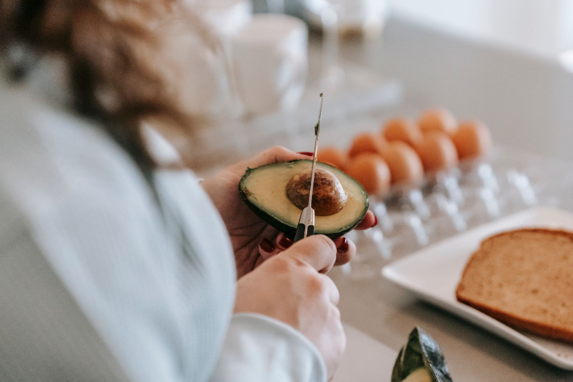 Préparation d'un petit-déjeuner équilibré